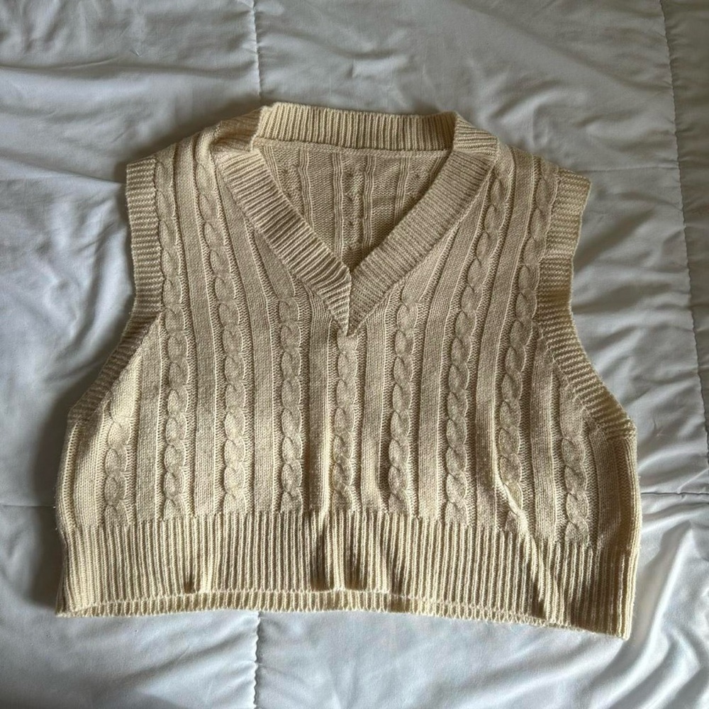 Women's Cream Cable Knit Sweater Vest